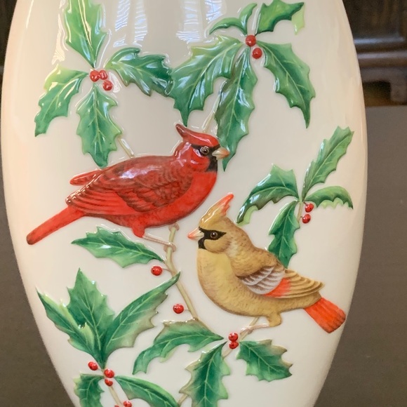 Vintage Holiday Vase - Picture 2 of 7